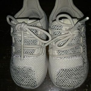 Adidas tubular shadow